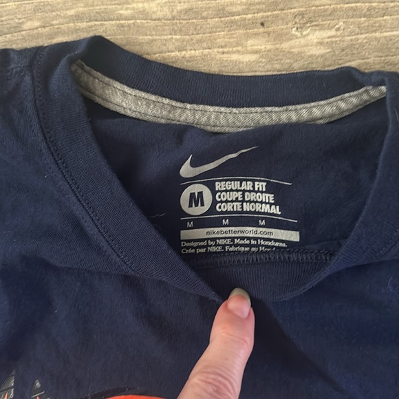 Nike Broncos t-shirt - Picture 2 of 2